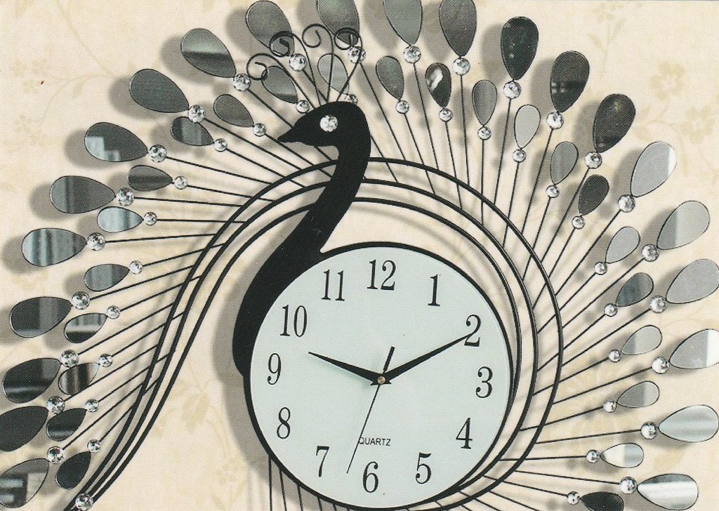 10 Must-Have Clocks for You: Amazing Options for You to Gift